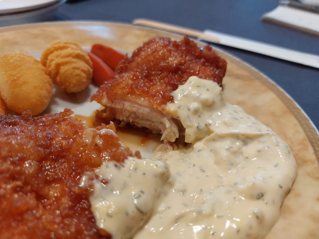 ビストロアデンチキン南蛮
